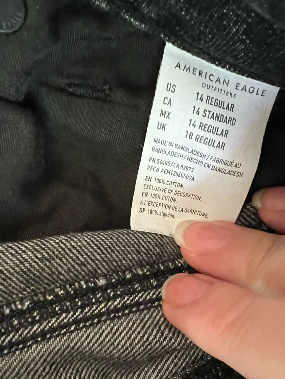 American Eagle Outfitters classic straight